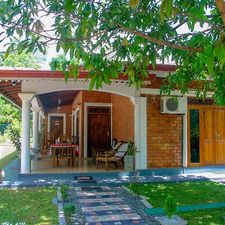 Sigiri Thilanka Rest Sigiriya Hotel ภายนอก รูปภาพ