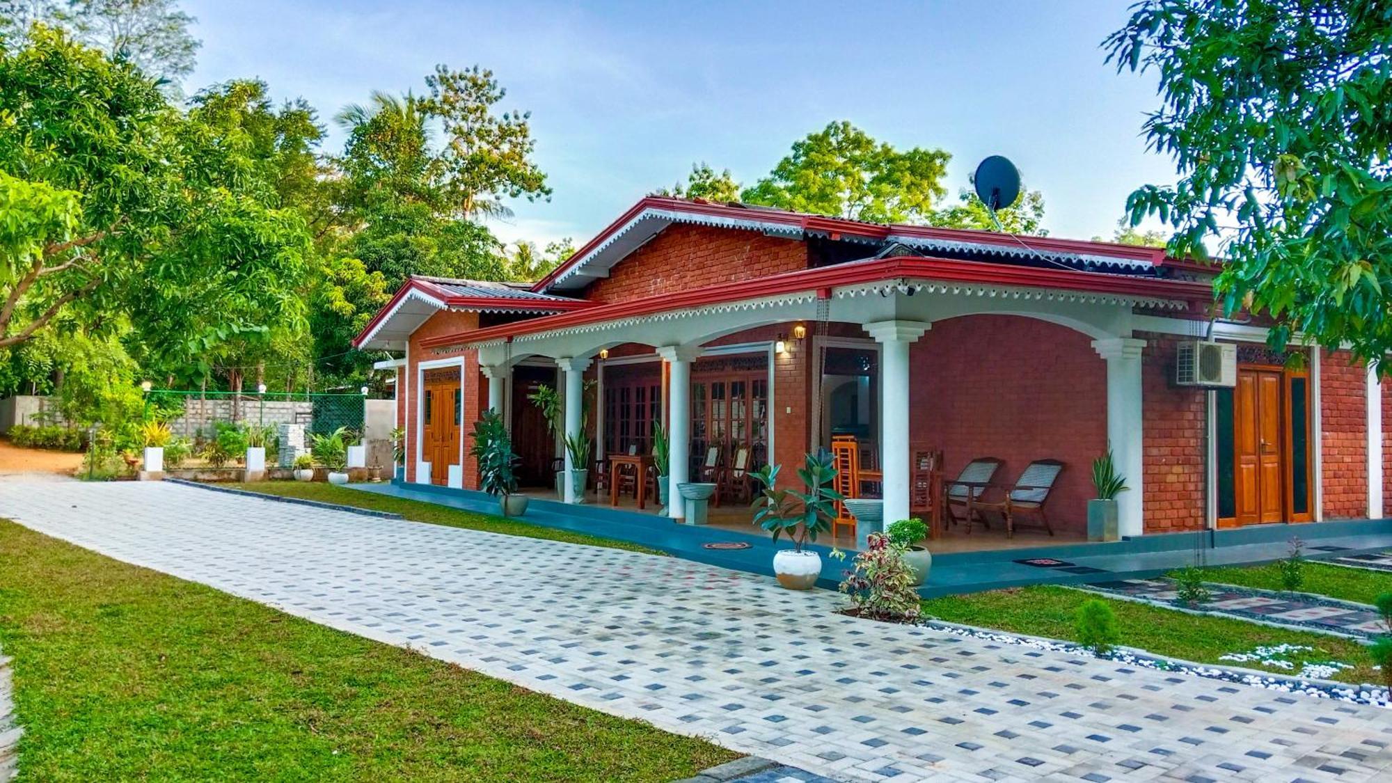 Sigiri Thilanka Rest Sigiriya Hotel ภายนอก รูปภาพ