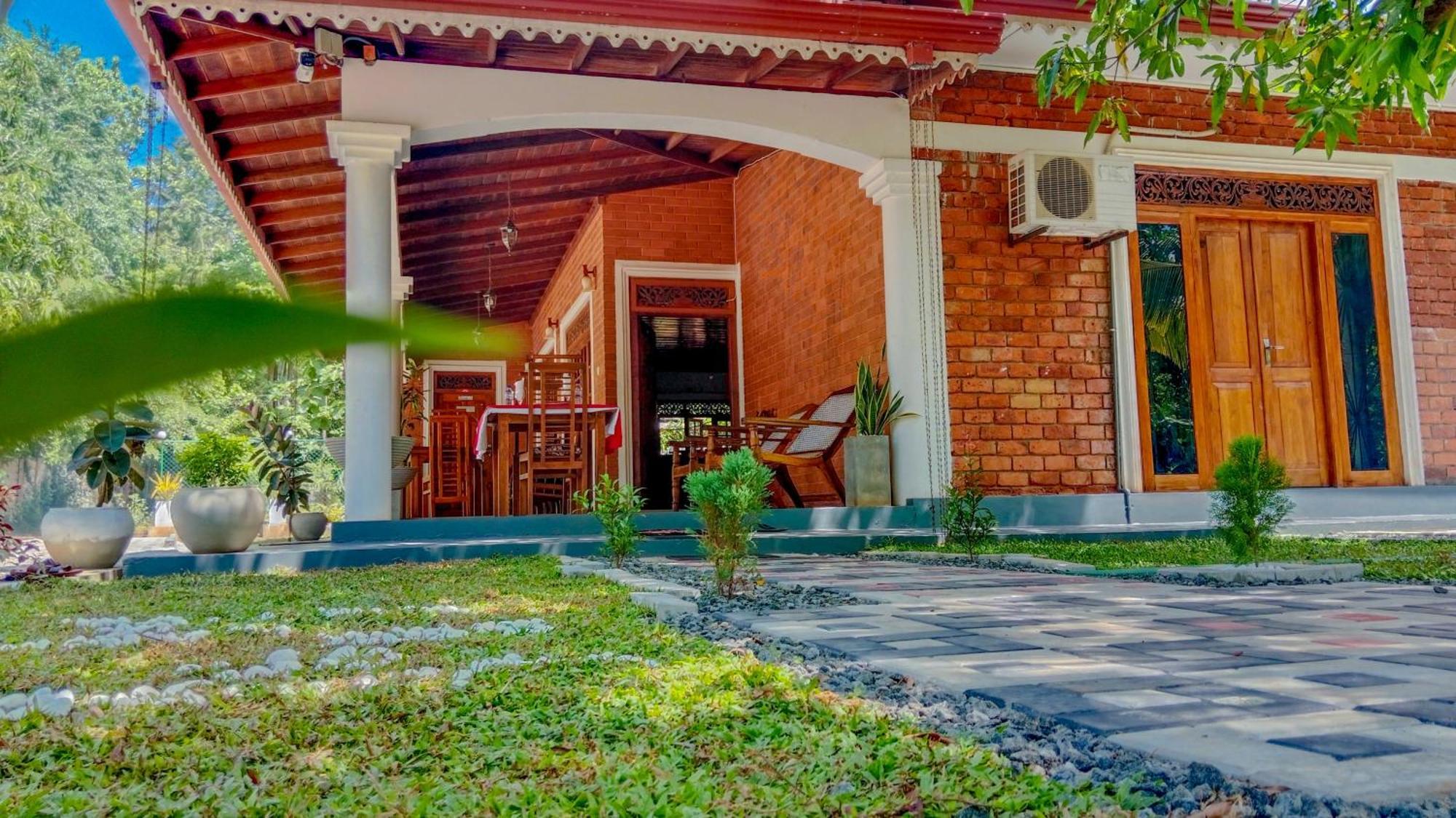 Sigiri Thilanka Rest Sigiriya Hotel ภายนอก รูปภาพ