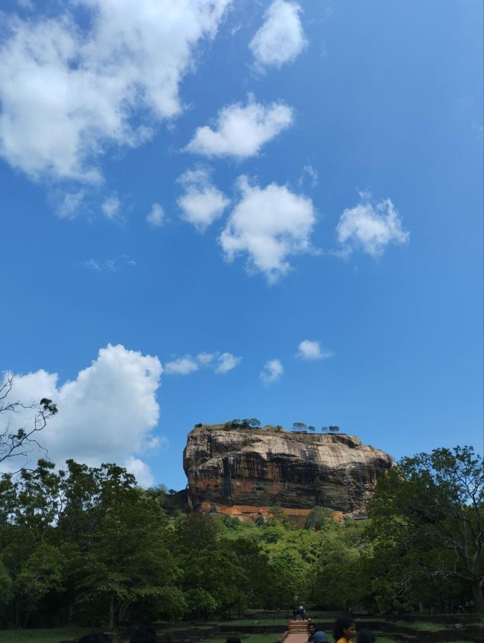Sigiri Thilanka Rest Sigiriya Hotel ภายนอก รูปภาพ